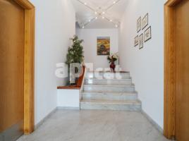 Casa (unifamiliar aislada), 404.00 m², cerca de bus y tren, Travesía Travessia de Lleida