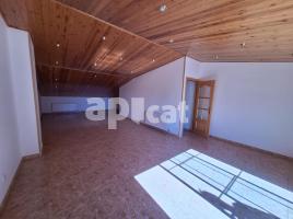  (unifamiliar adossada), 258.00 m², presque neuf