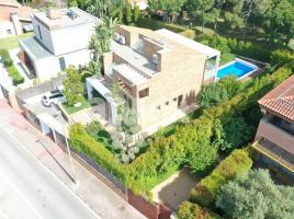 Houses (detached house), 483.00 m², almost new