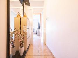 Flat, 87.00 m², near bus and train, Calle de Manuel Galadies