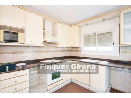 Flat, 104.00 m², almost new