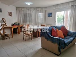  (unifamiliar adossada), 163.00 m², جديد تقريبا, Calle de Ponent, 38