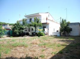 Casa (chalet / torre), 194.00 m², Calle de Pau Casals