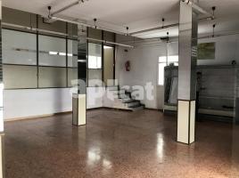 For rent business premises, 140.00 m², Calle marques de monistrol