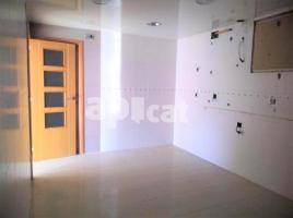 Pis, 80.00 m², Calle Sant Jordi