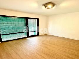 Flat, 76.00 m², near bus and train, Calle de Mar, 28