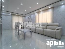  (unifamiliar aïllada), 119.00 m², حافلة قرب والقطار, Barberà del Vallès