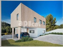 Casa (unifamiliar aïllada), 324.00 m², prop de bus i tren