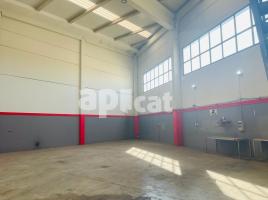 Nau industrial, 637.00 m², Santa Oliva