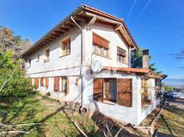 Houses (villa / tower), 248.00 m², Calle de Collsuspina, 545