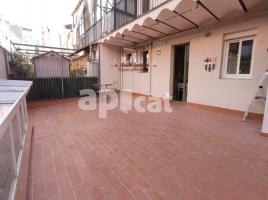 For rent flat, 72 m², Zona