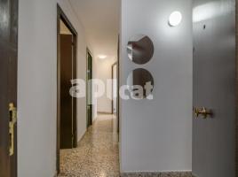 Pis, 77.00 m², Calle de Martí i Julià