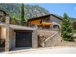 Detached house, 4200.00 m²