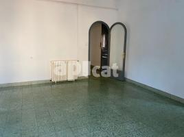 Flat, 114.00 m², near bus and train