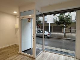 Lloguer local comercial, 77.00 m²