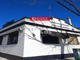 租 , 98 m², Zona