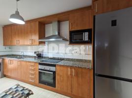 Flat, 89.00 m², near bus and train, almost new, Rossello