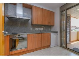 Flat, 104.00 m², almost new