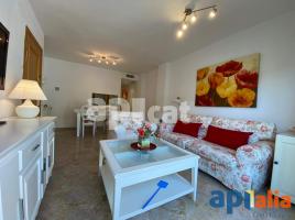 Àtic, 74.00 m², prop de bus i tren, seminou, PORT