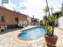 Casa (xalet / torre), 257.00 m², seminou