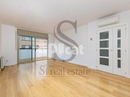 Pis, 117.00 m², prop de bus i tren, Calle de Joan Comorera