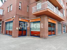 Business premises, 69.00 m², near bus and train, Avenida Francesc Riera, 11