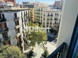 Apartament, 204.00 m², in der Nähe von Bus und Bahn, Calle de la Diputació