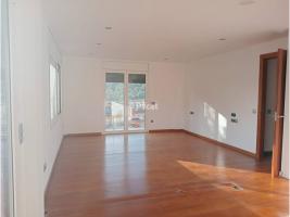 Pis, 160.00 m², seminou