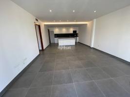 Piso, 129.45 m², nou