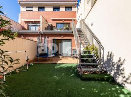  (unifamiliar adossada), 225.00 m², fast neu, Calle CLIMENT HUMET