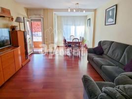 Piso, 77 m², Zona