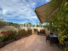Houses (detached house), 149 m², almost new