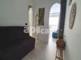 Apartament, 35.00 m², Calle Muga-Delta, 17d