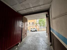 , 10.00 m², Calle de Fontcoberta, 10