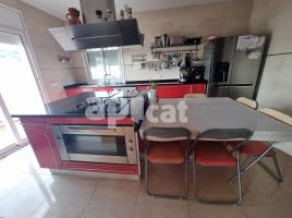 Casa (xalet / torre), 250.00 m², seminou