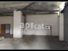 Local comercial, 205.00 m², Plaza ERNEST LLUCH