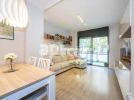 Piso, 97 m², seminou, Poblenou