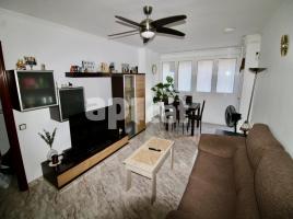 Apartament, 82.00 m², 靠近巴士和地铁, Calle Concilio de Trento