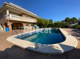 Casa (xalet / torre), 342.00 m², seminou