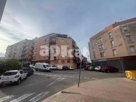 Pis, 98.00 m², prop de bus i tren, Calle Urquinaona, D