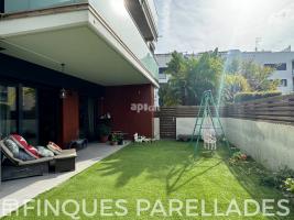 Pis, 160.00 m², presque neuf