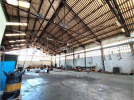 Lloguer nau industrial, 760.00 m²