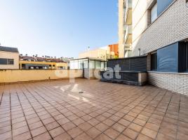 Piso, 206.00 m², cerca de bus y tren, seminuevo, Calle  Alguersuari i Pasqual, 29-37