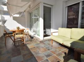 Apartament, 46.00 m², 九成新, Carretera Besalú Roses, 159