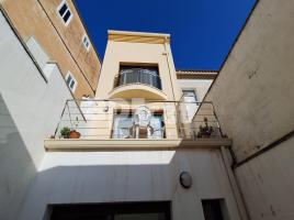  (unifamiliar adossada), 272.00 m², Calle d'Alfons Maseras