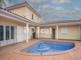  (unifamiliar aïllada), 249.00 m², fast neu, Calle Dipòsit