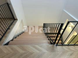  (unifamiliar adossada), 86.00 m², presque neuf, Calle de Raval