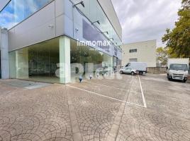 Nau industrial, 4381 m², Zona