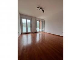 Flat, 63.00 m², almost new