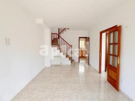 Casa (xalet / torre), 130.00 m², seminou, Calle carrer gaudi